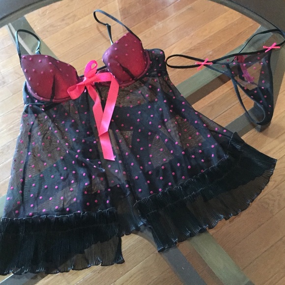 VS Nightie 34B - Picture 10 of 12